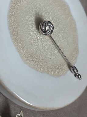 Vintage Trifari Silver Knot Stick Pin Lapel Pin - Classic Silver Tie Pin MINT*